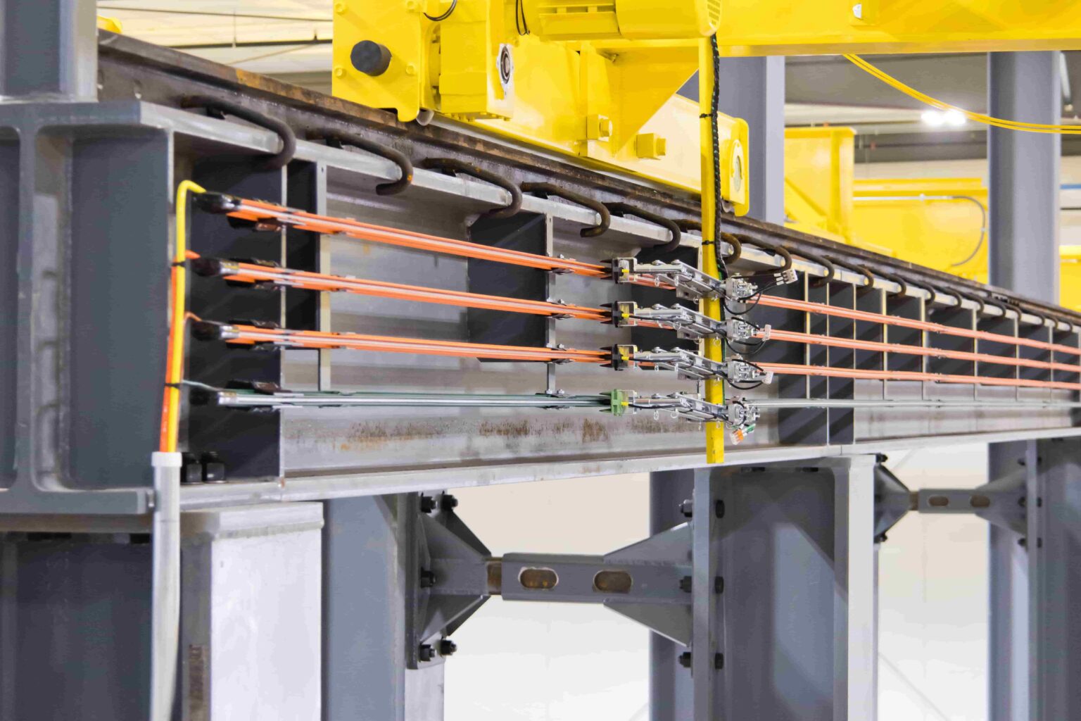 Duct-O-Wire Figure 8 Conductor Bar Runway Electrification on Top Running Bridge Crane System