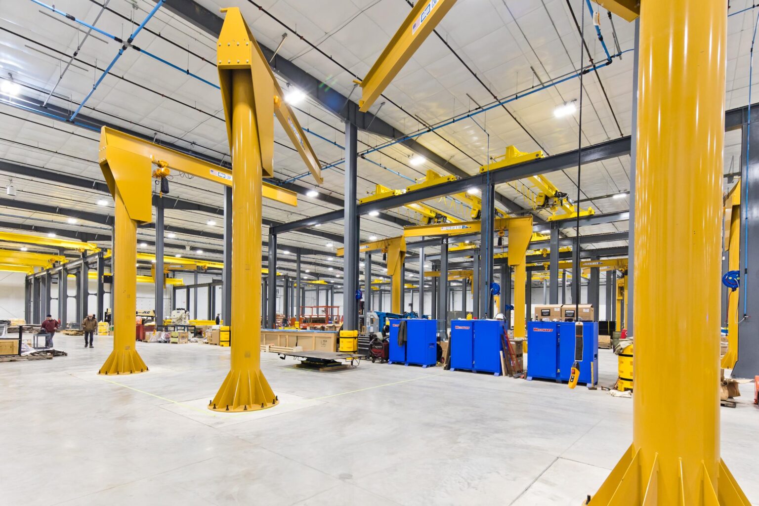 Freestanding Bridge Cranes & Jib Cranes