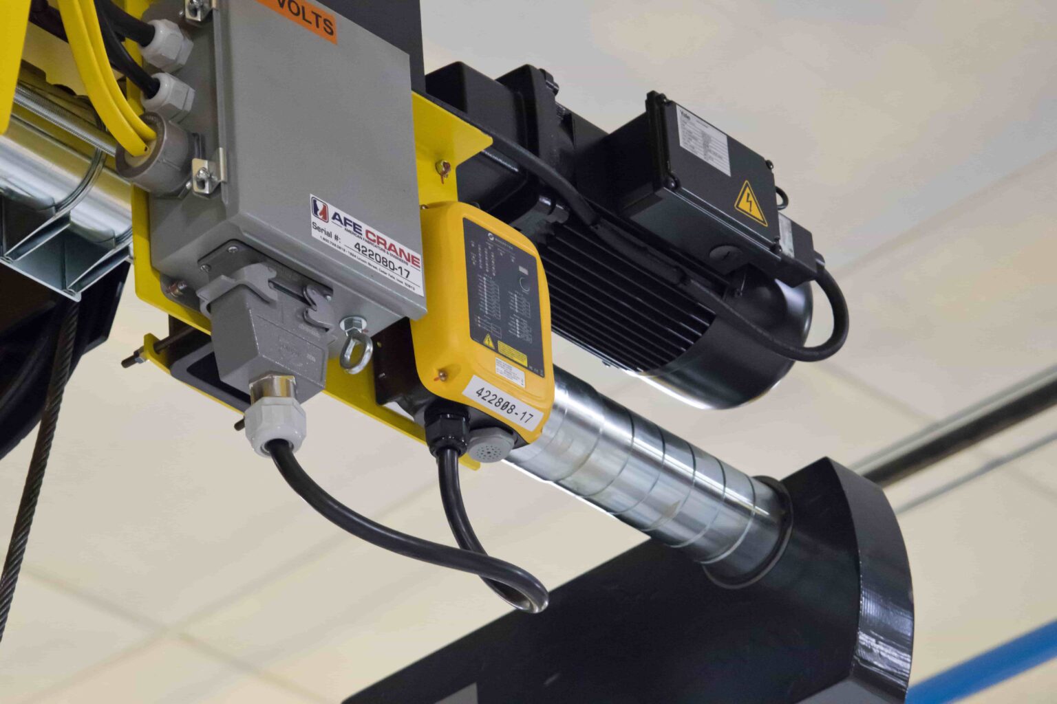 Hoist Mounted Radio Controls with Quick Disconnect for Wired Spare Pendant