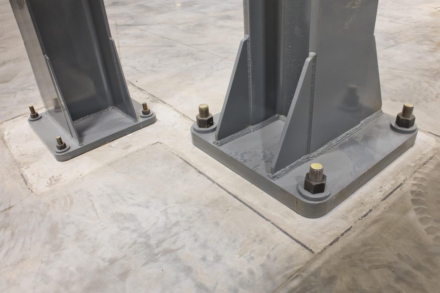 AFE Crane Baseplates on Freestanding Crane Runway