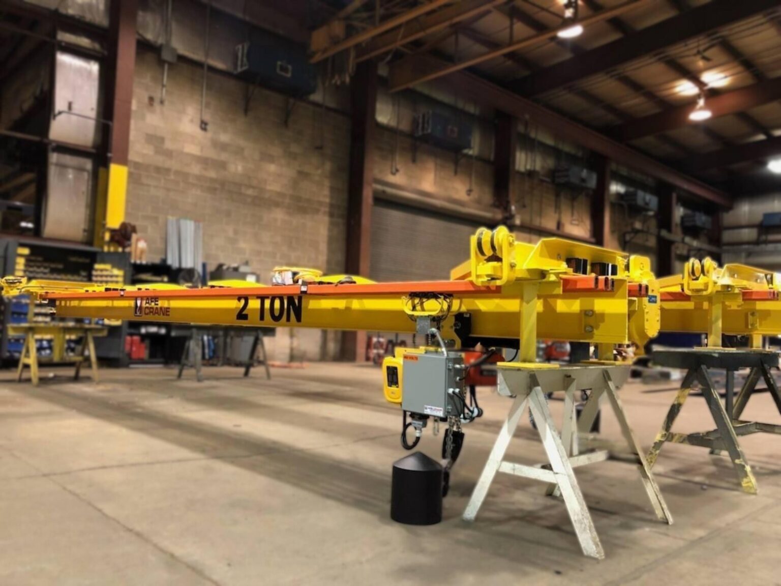 2 Ton Under Hung Single Girder Bridge Crane with Conductor Bar Electrification and Hoist-Mounted Radio Control System