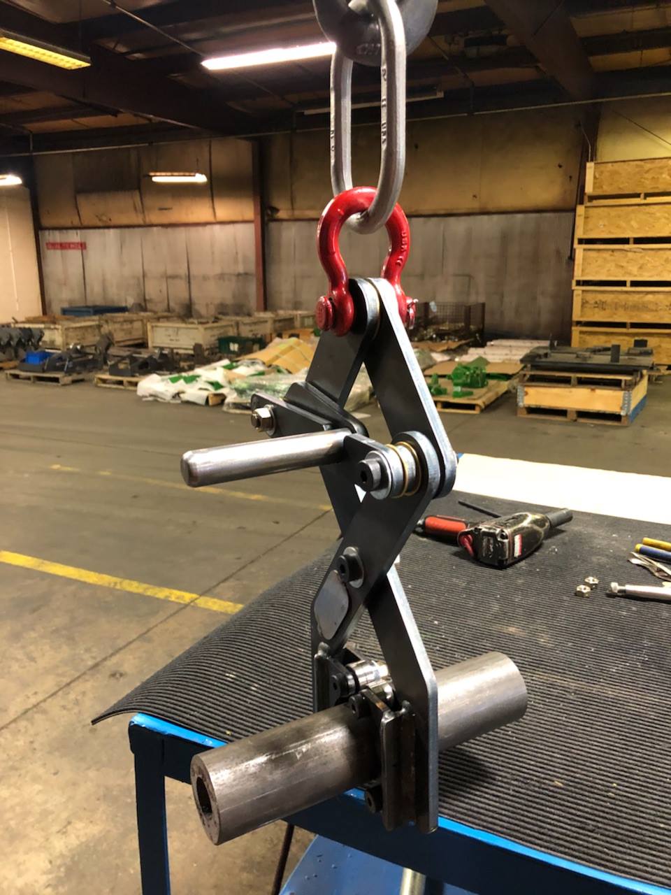 AFE Crane Custom Designed Shaft Below-the-Hook Lifting Device