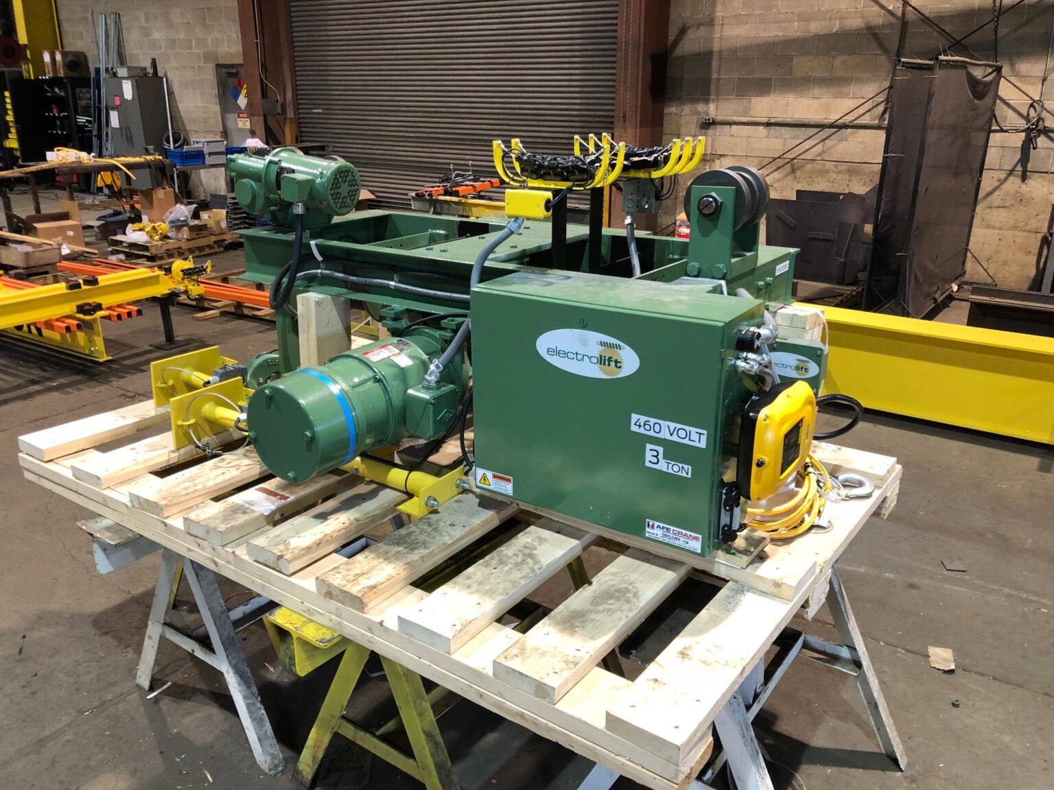 Electrolift Wire Rope Hoist with Hoist Mounted Radio and Acco-Louden Collectors