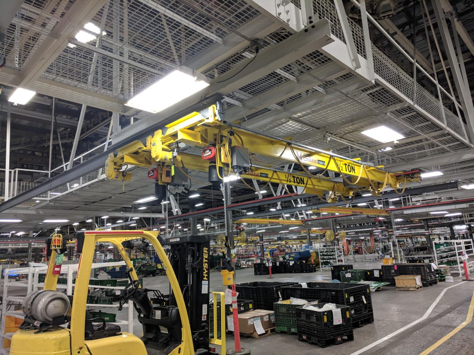 Two 1/2 Ton Low Headroom Under Hung Single Girder Bridge Crane with Coped Bridge Girder