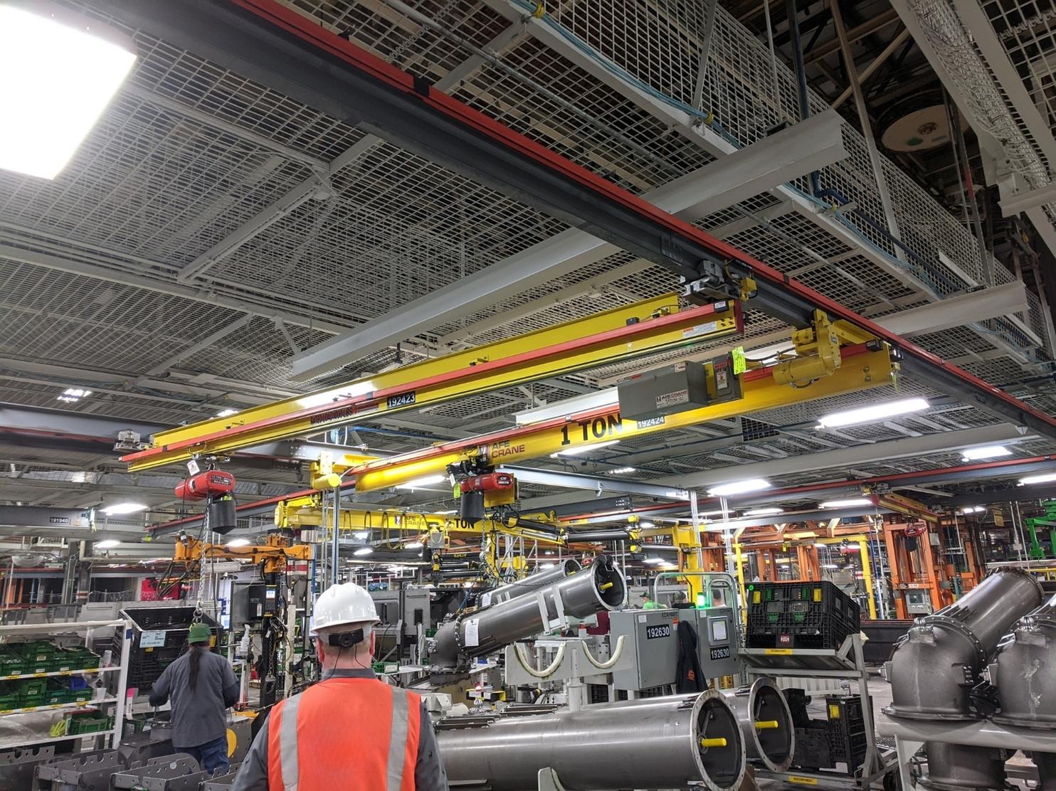 Unified Bridge Cranes with Acco-Louden Conductor Bar Bridge Electrification