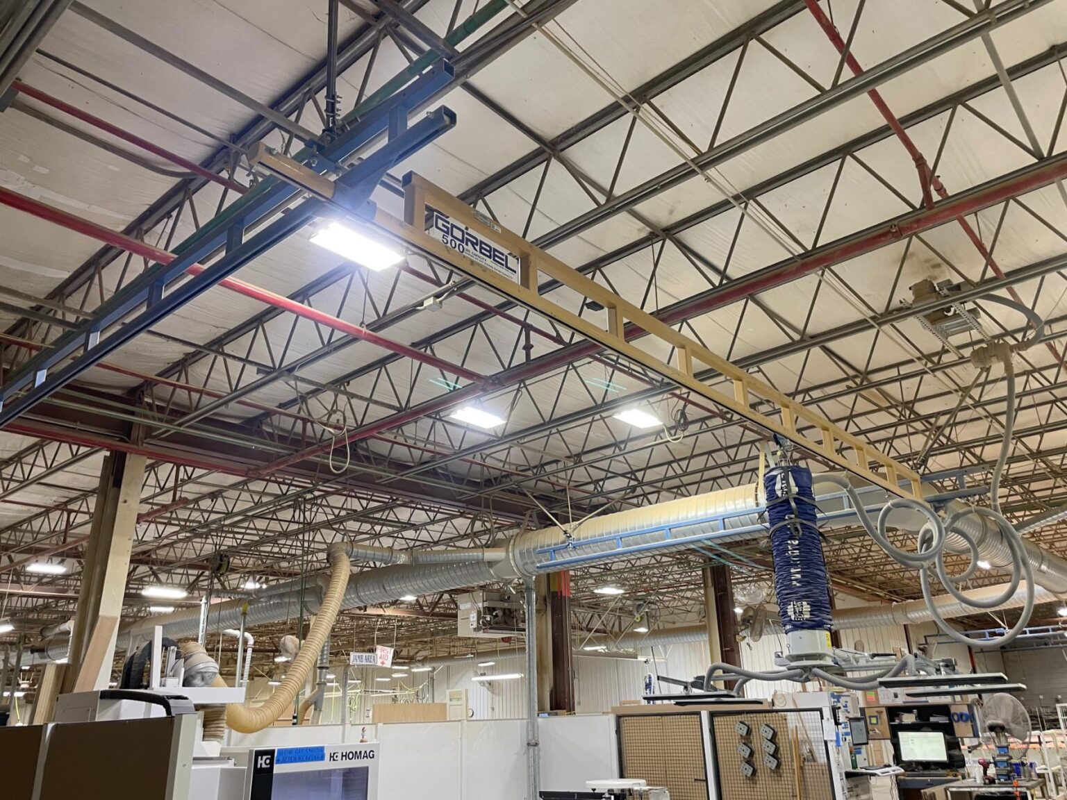 Gorbel 500 lb Capacity Truss-Style Ceiling Suspended Workstation Bridge Crane System with Vacuum festooning