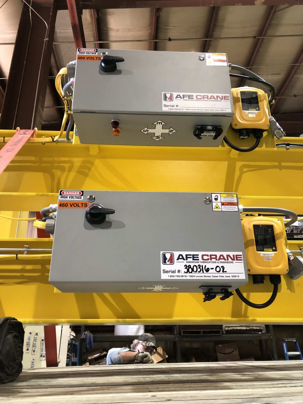 AFE Crane Control Panel with Quick-Disconnect Radio for Spare Pendant