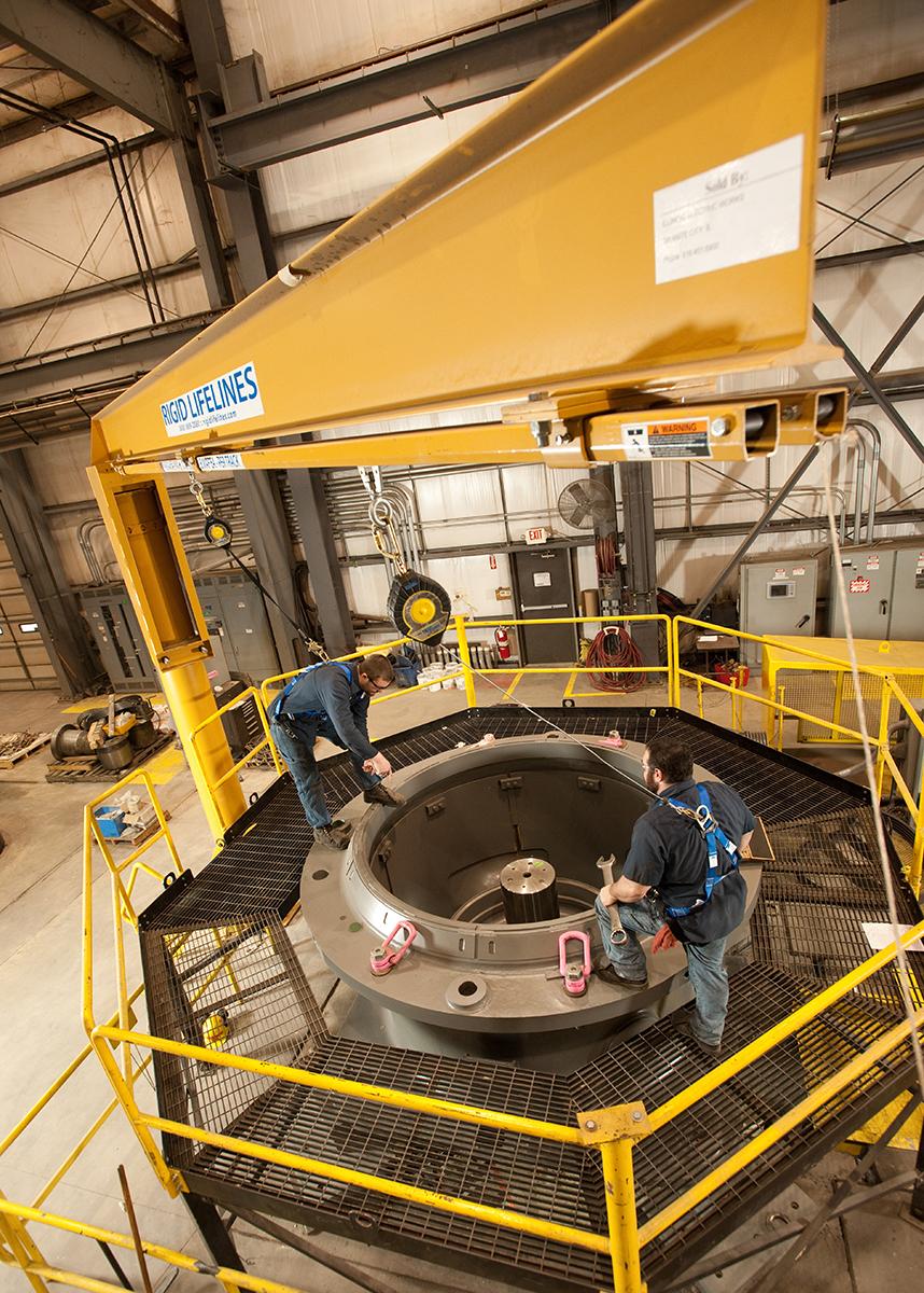 Rigid Lifelines Free Standing Swing Arm Fall Protection Systems